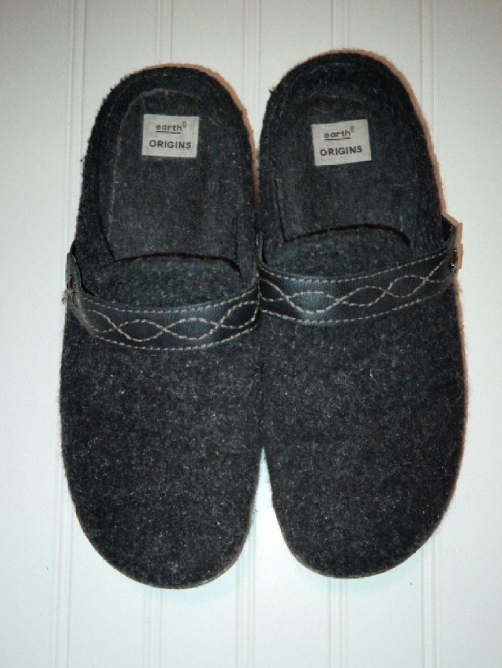 Earth Origins Felt Slip-Ons - Brown & Black / Size 8 1/2 - Picture 4 of 6